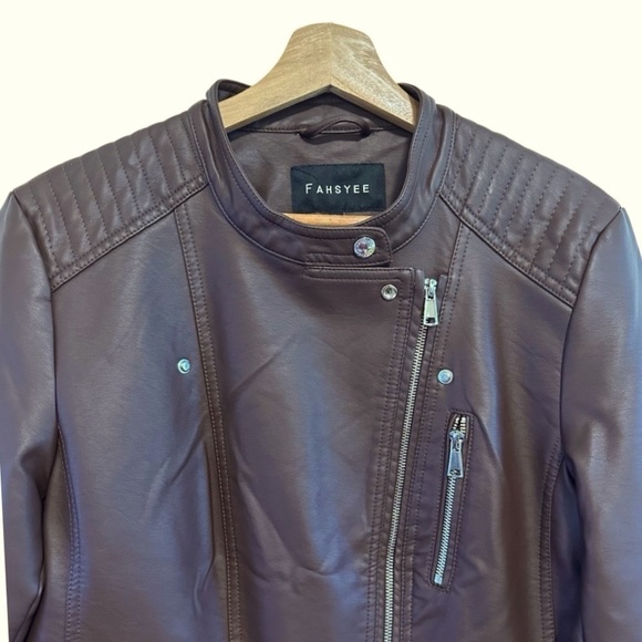 Fahsyee Women's Brown Faux Leather Moto Jacket Size Large - Picture 4 of 9